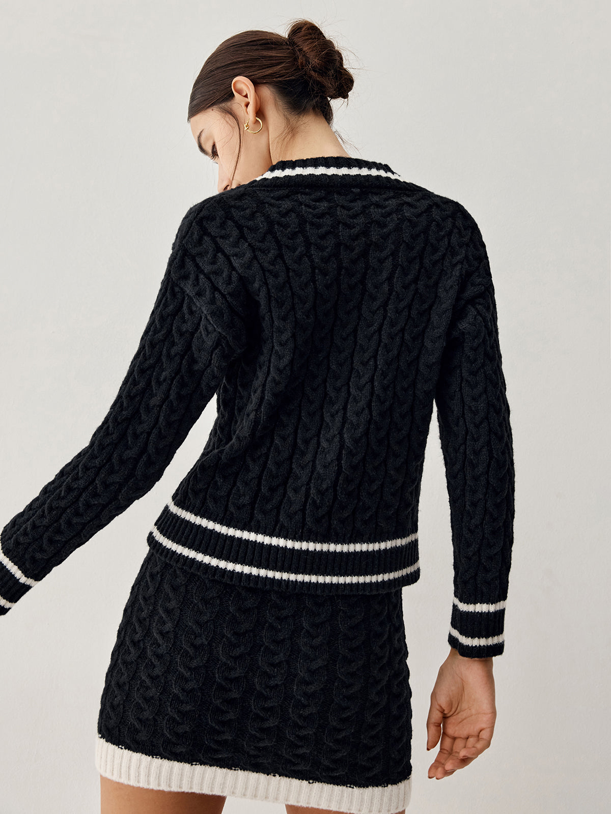 Contrast Trim Cable Knit Sweater With Matching Skirt