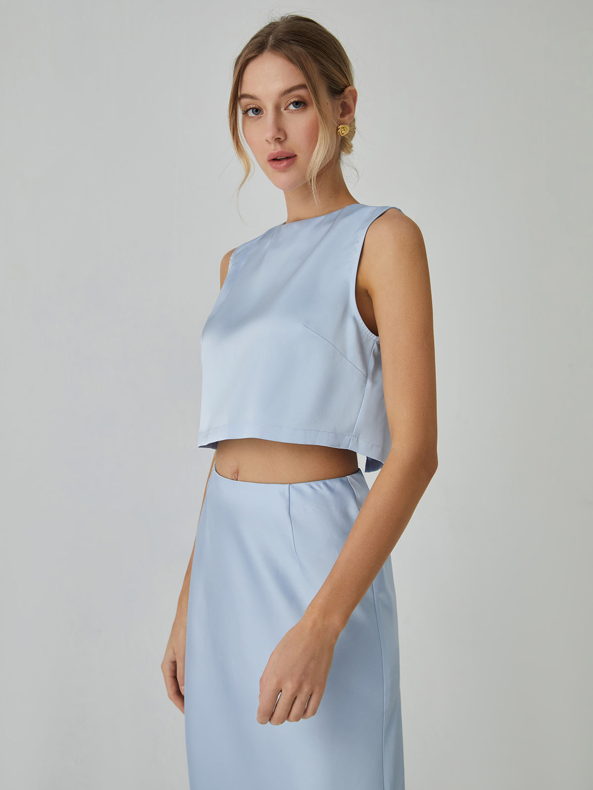 Minimalism Stain Split Cropped Top