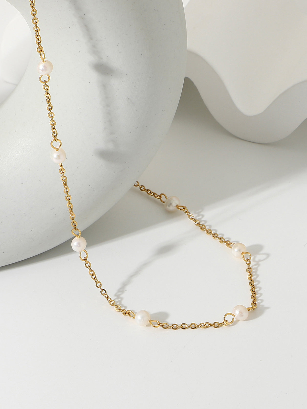 Pearl Golden Chain Necklace