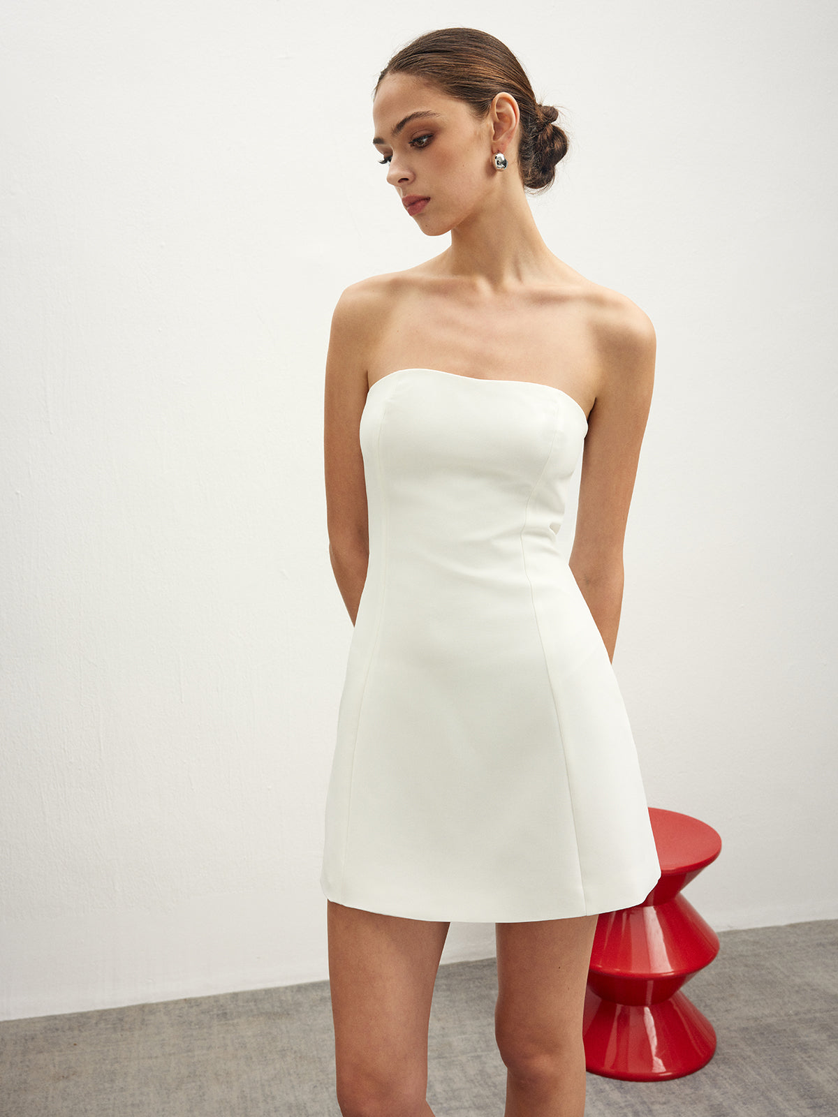 Knotted Open Back Piping Tube Dress