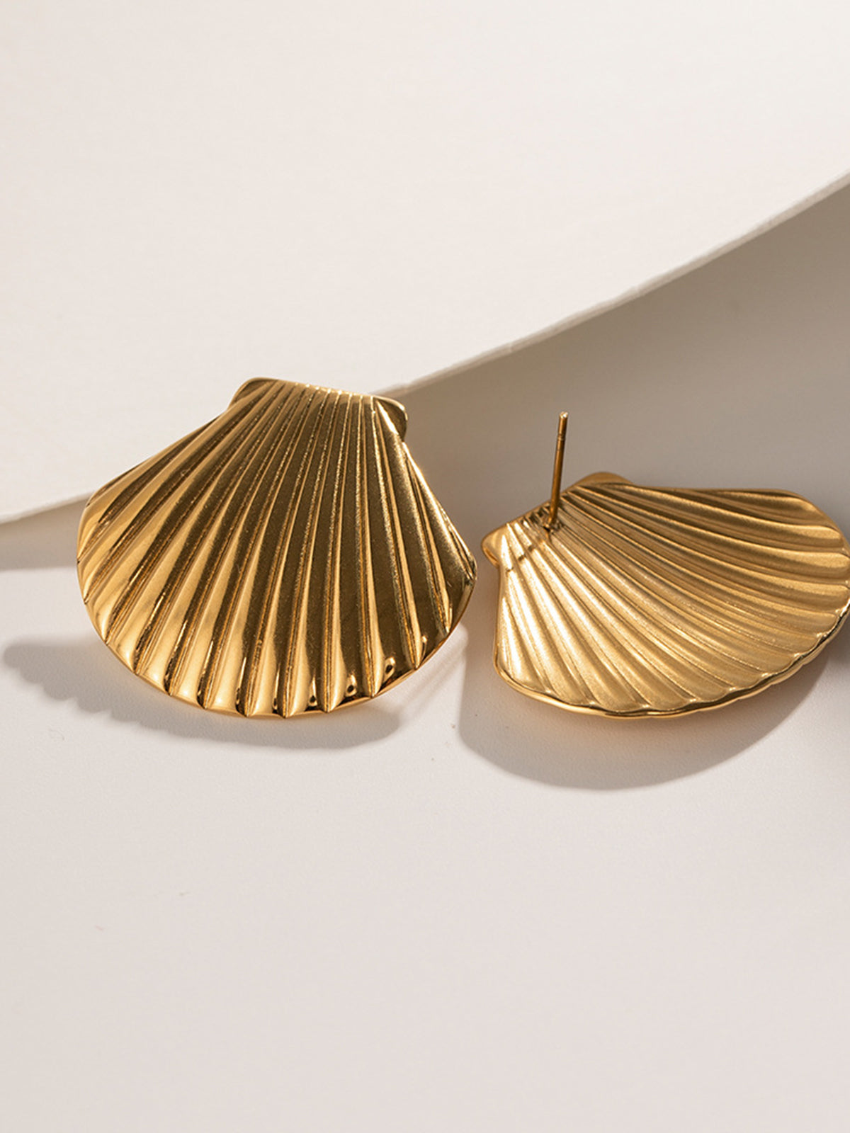 Golden Shell Stud Earrings