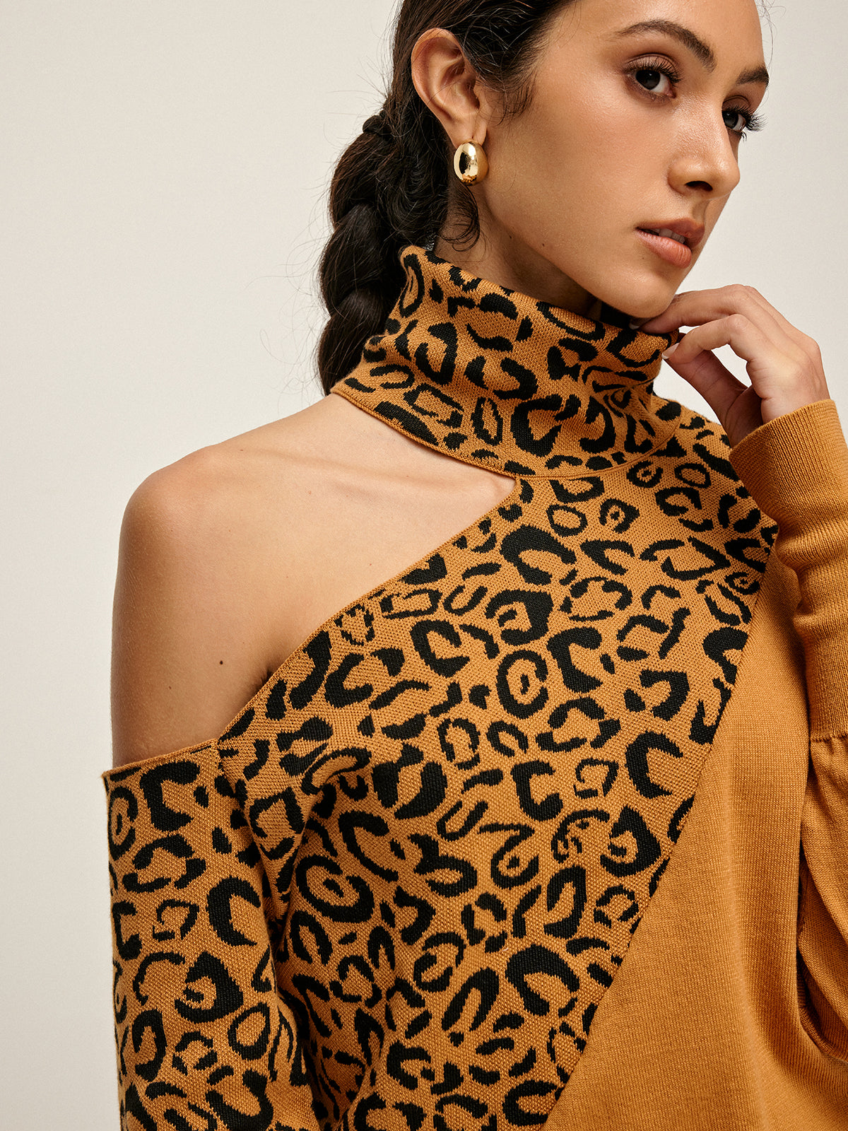 Turtleneck Cutout Leopard Patchwork Knit Top