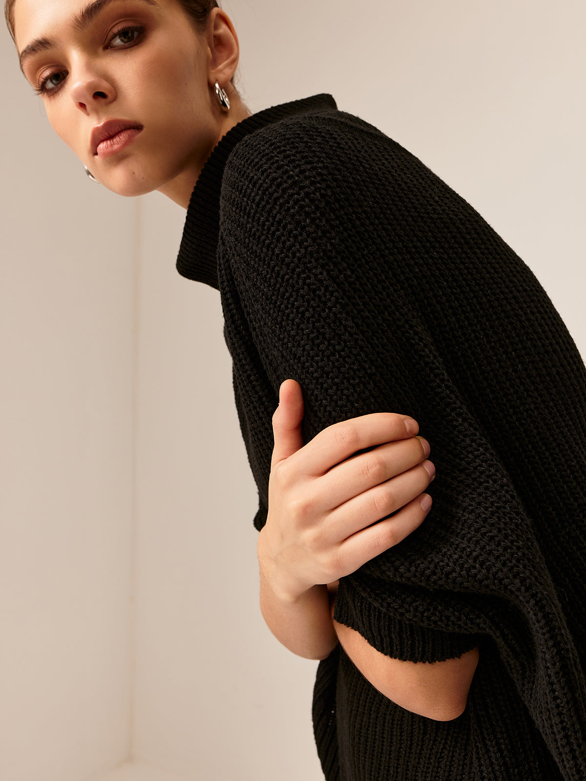 Turtleneck Half-Sleeve Sweater Without Belt