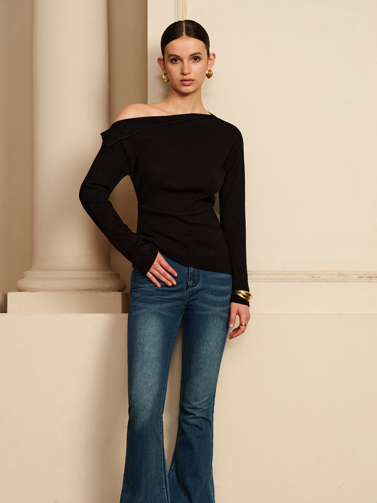 Asymmetrical Pleated Stretch Blouse