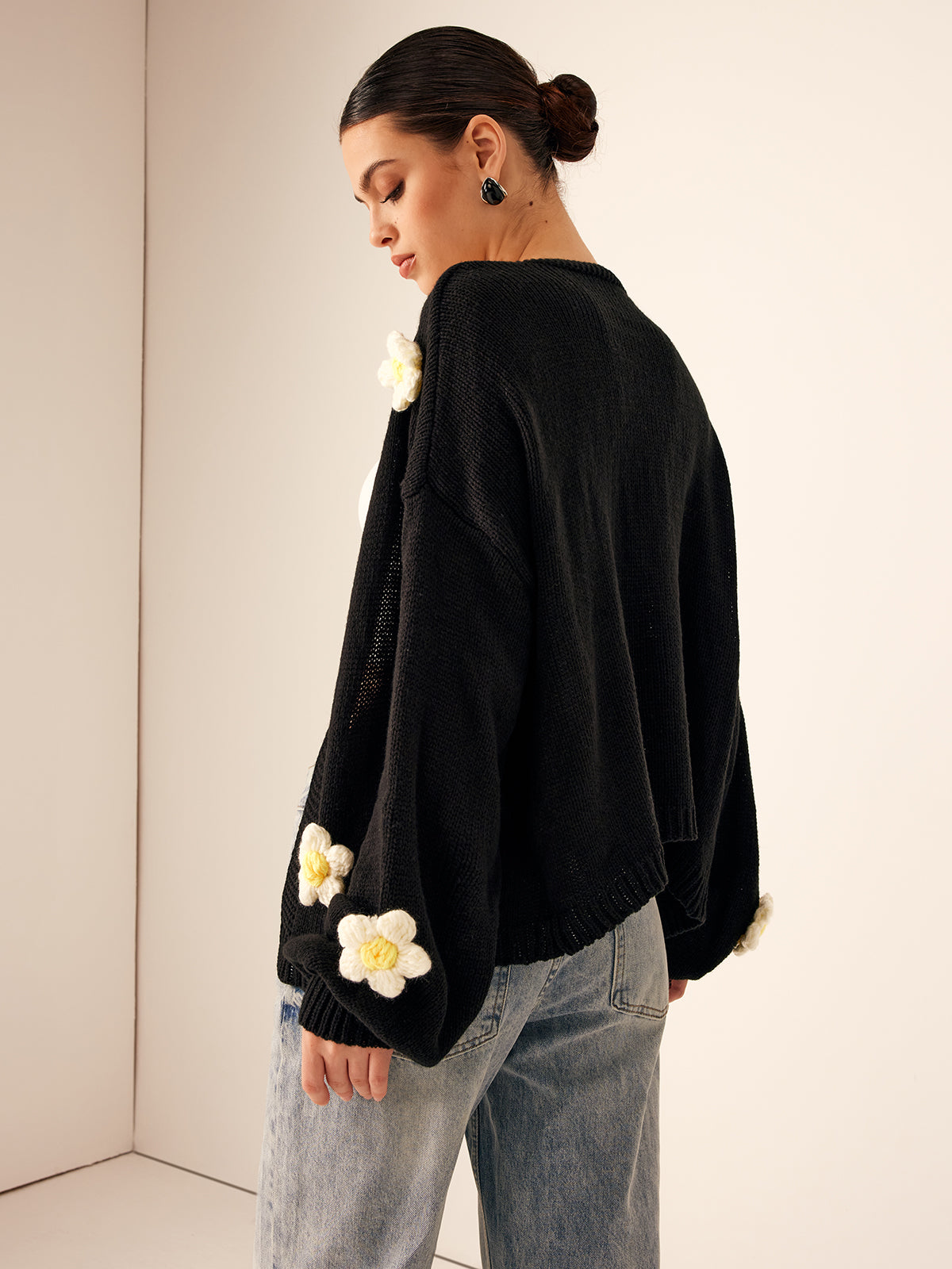 3D Embroidered Flower Lantern Sleeve Cardigan