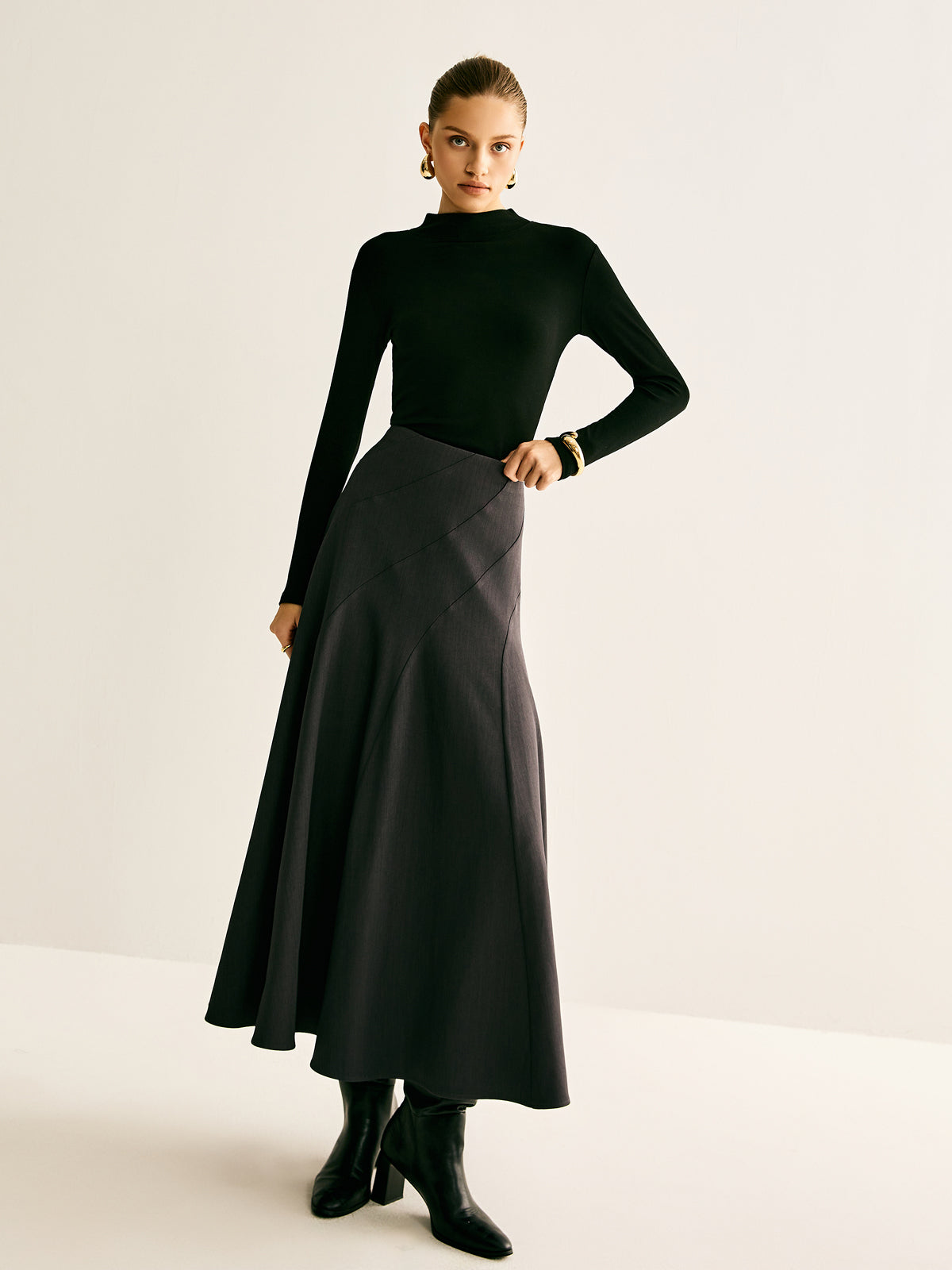 Piping Pleated Zipper Skirt