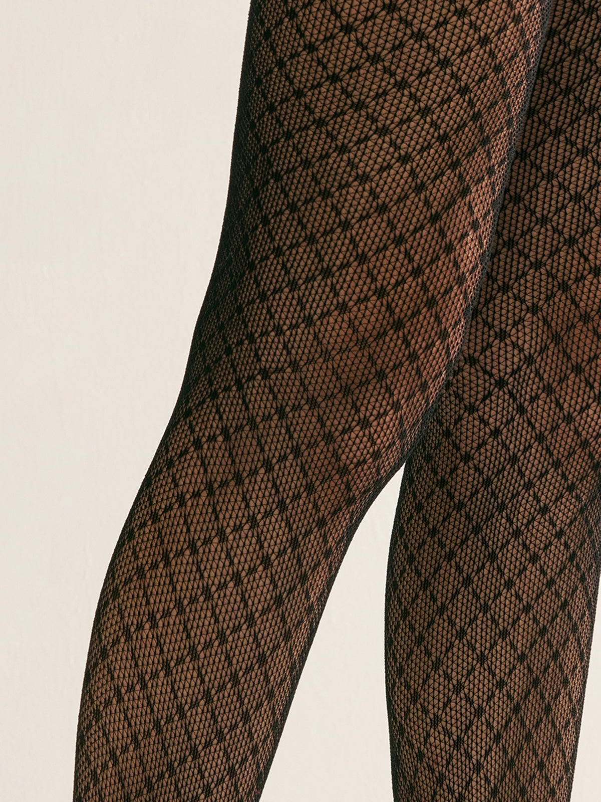 Geometric Micronet Tights