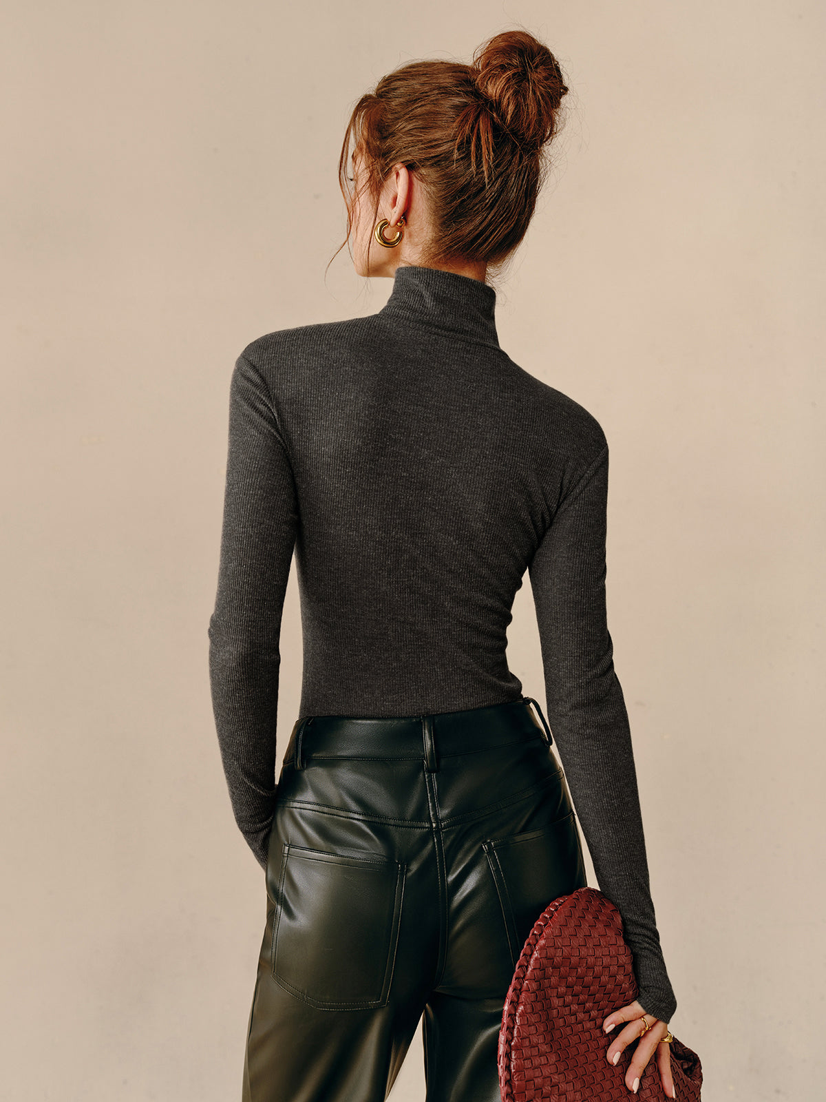 Turtleneck Ribbed Zipper Blouse