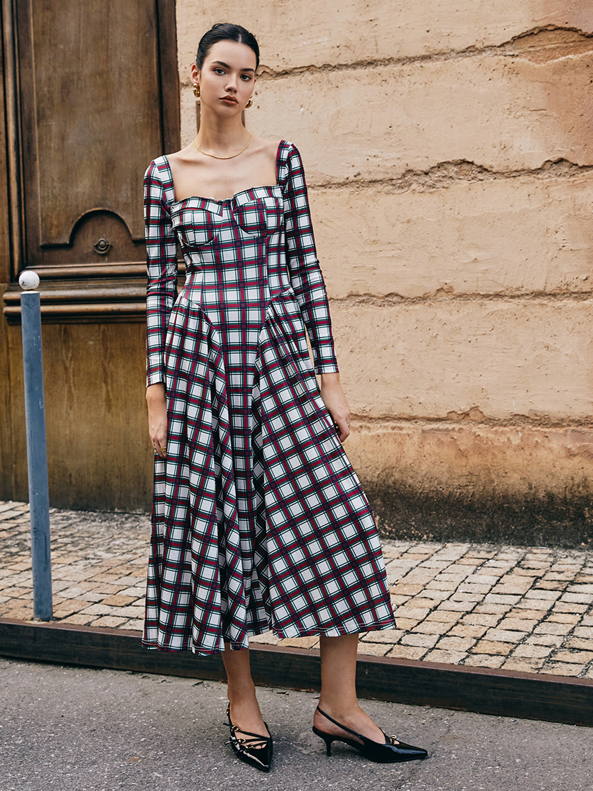 Sweetheart Plaid Pleated Dress