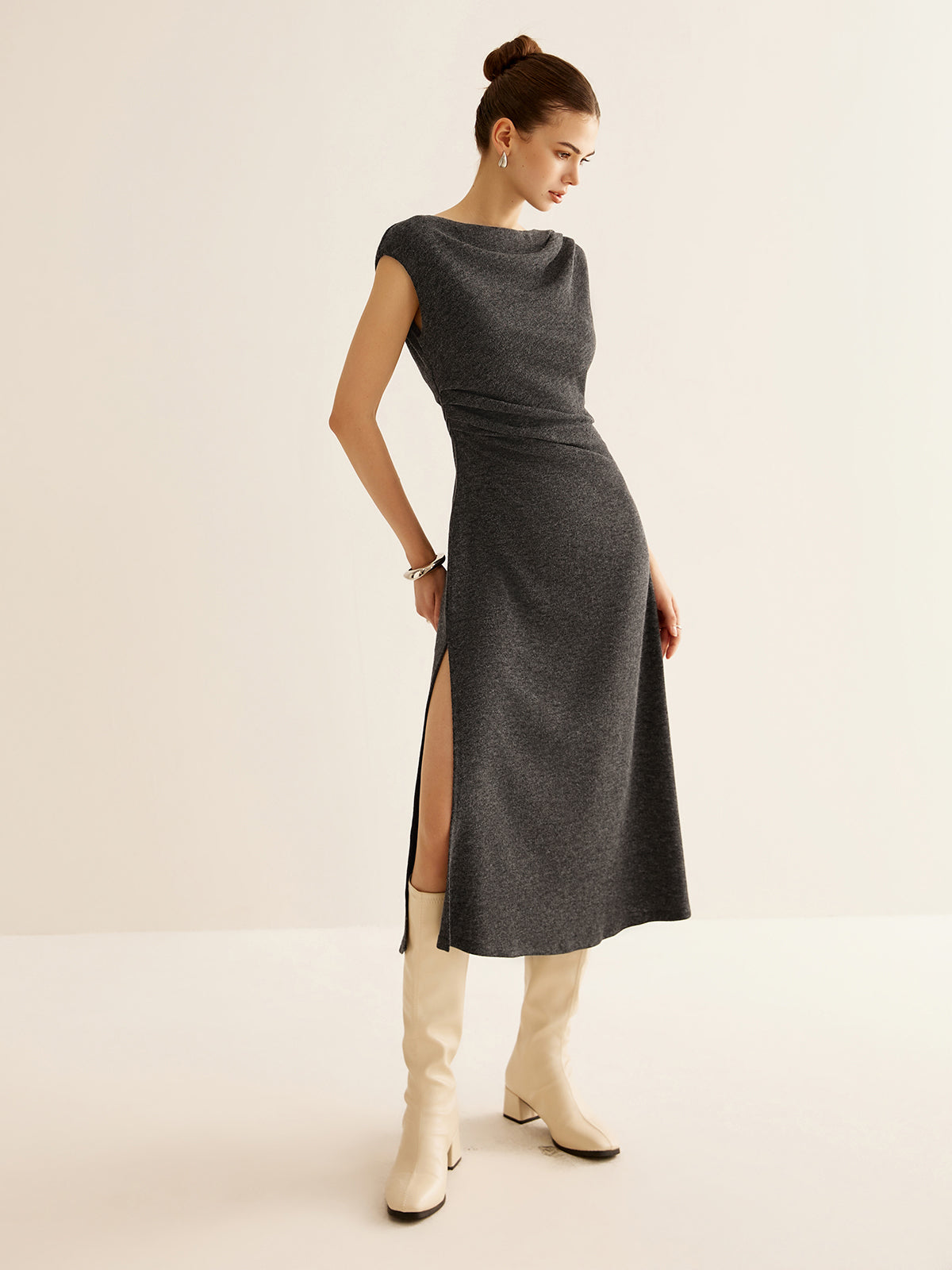 Ribbed Sleeveless Pleated Slim Dress