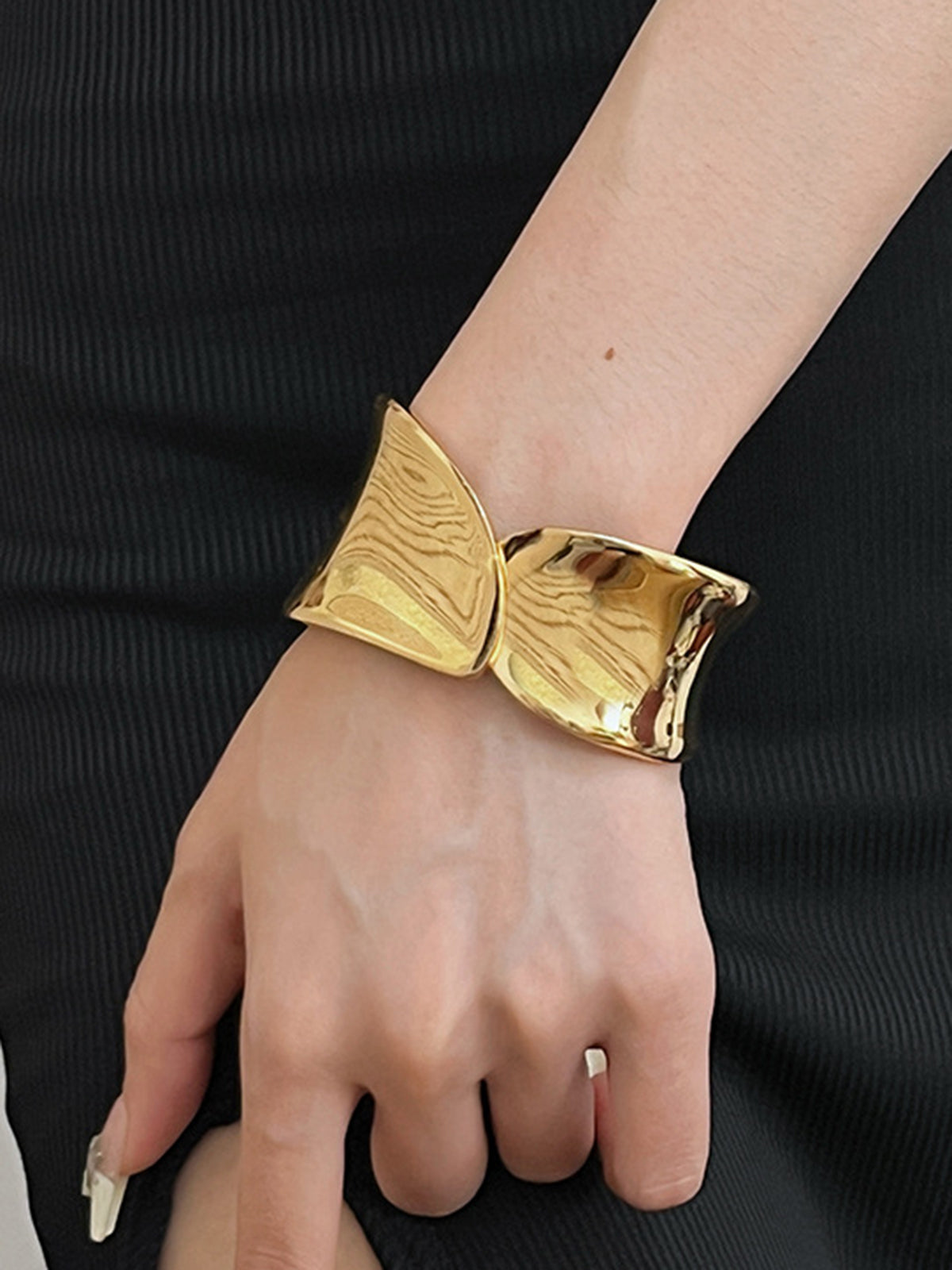 Golden Tunnel Bracelet