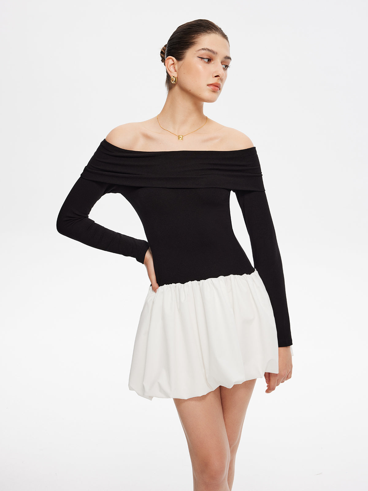 Two Tone Off Shoulder Bubble Short Dress