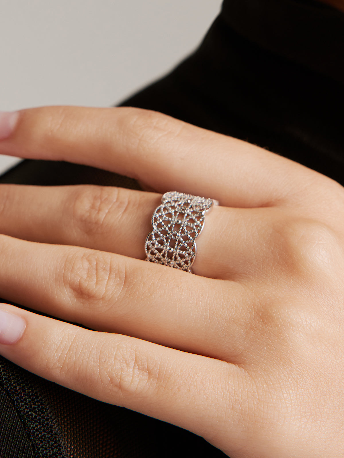 Tunnel Metal Lace Open Ring