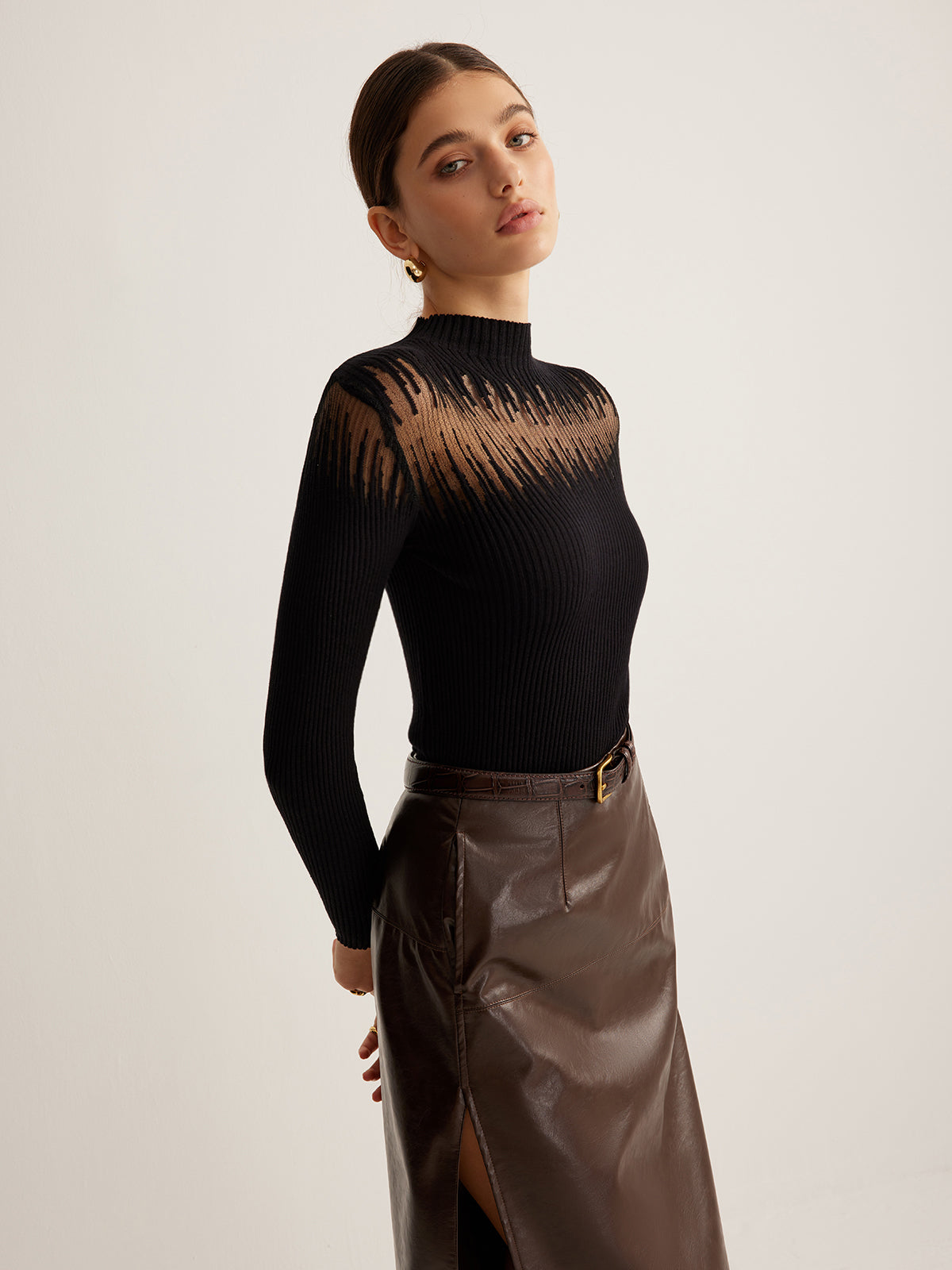 Mock Neck Sheer Panel Stickad Top