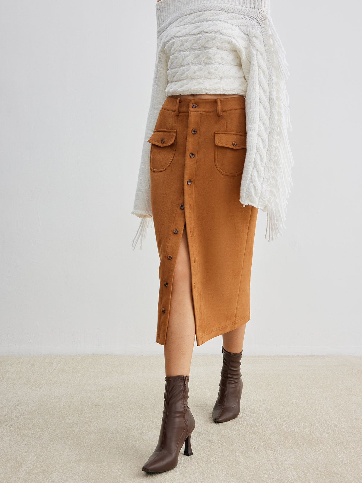 Button Suede Pockets Skirt