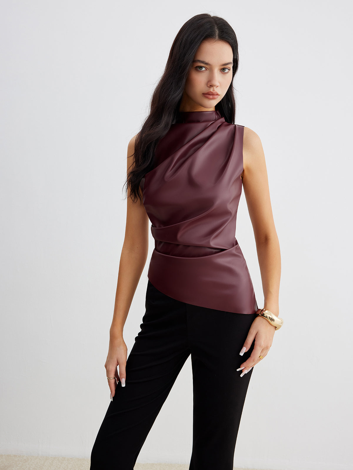 Mock Neck Faux Leather Cinched Linne