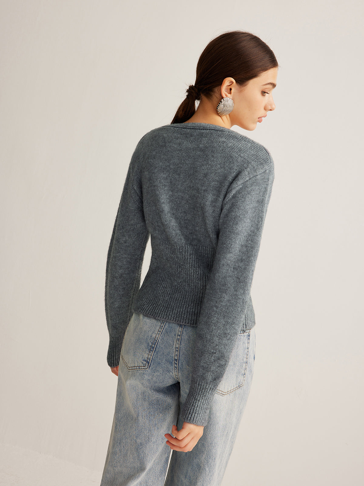 V-Neck Ribbed Split Slim Cardigan