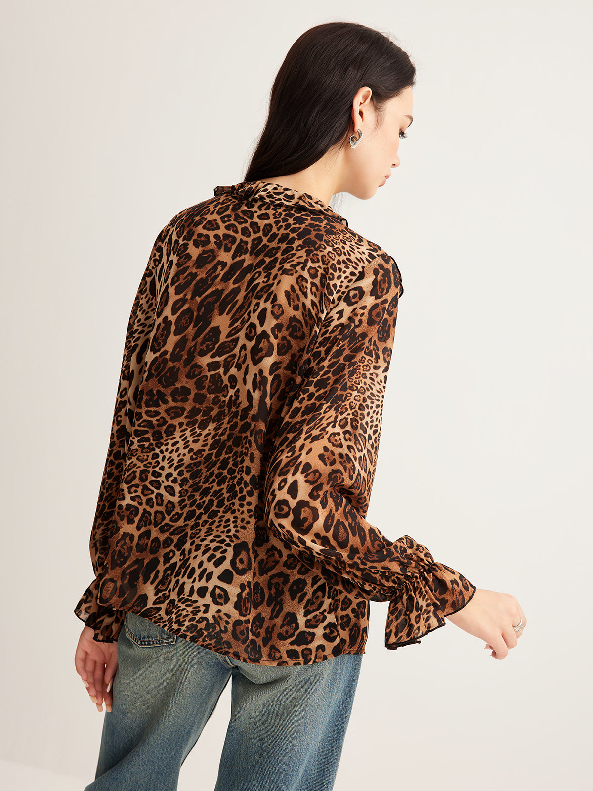 Leopard Printed Ruffle Thin Shirt