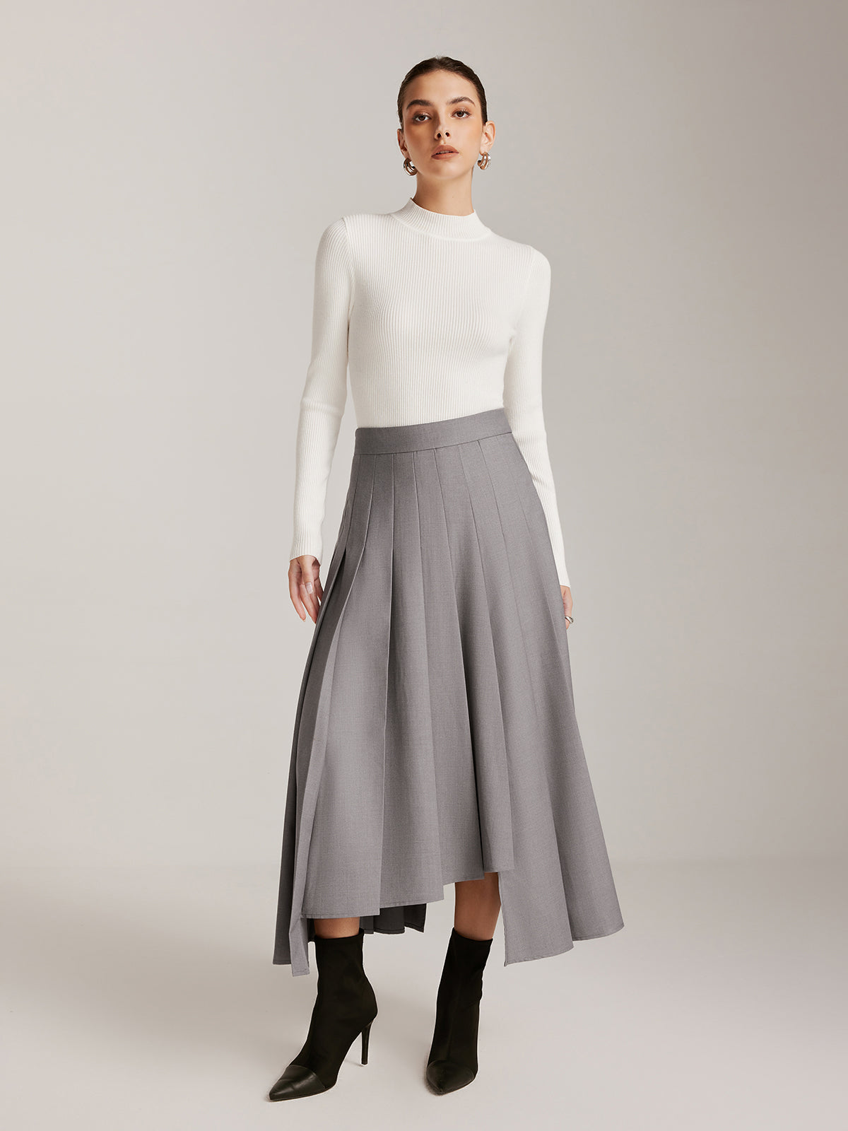 Asymmetrical Pleated Pockets Skirt