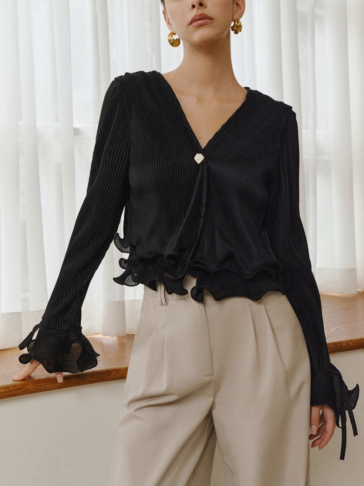 Ruffle Button Plisse Blouse