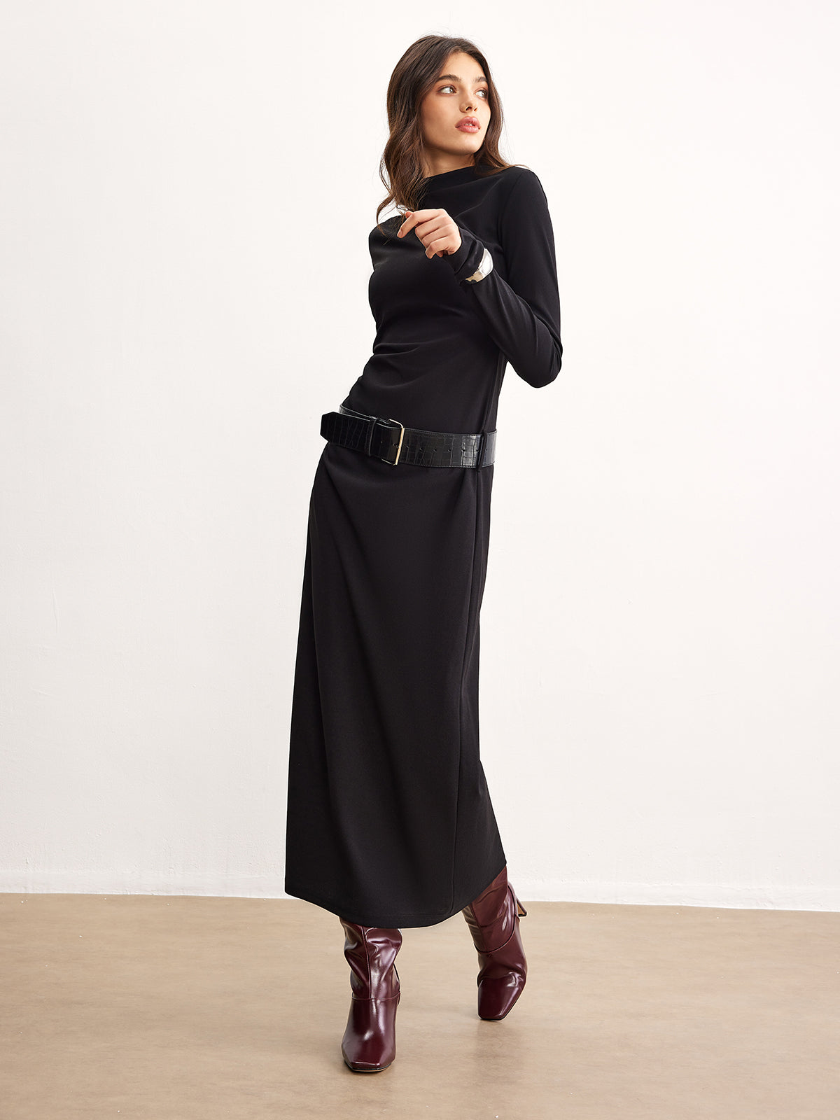 Minimalist Belted Jersey Dress