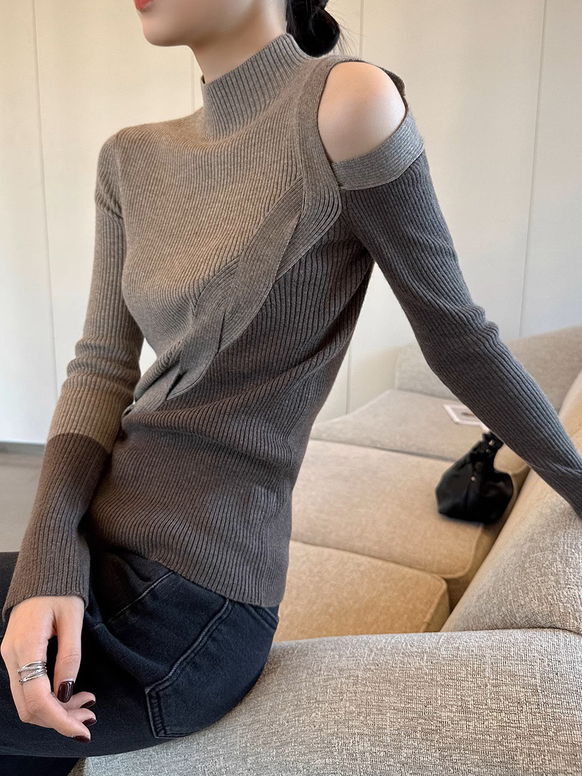 Casual Color Block Cutout Knit Top