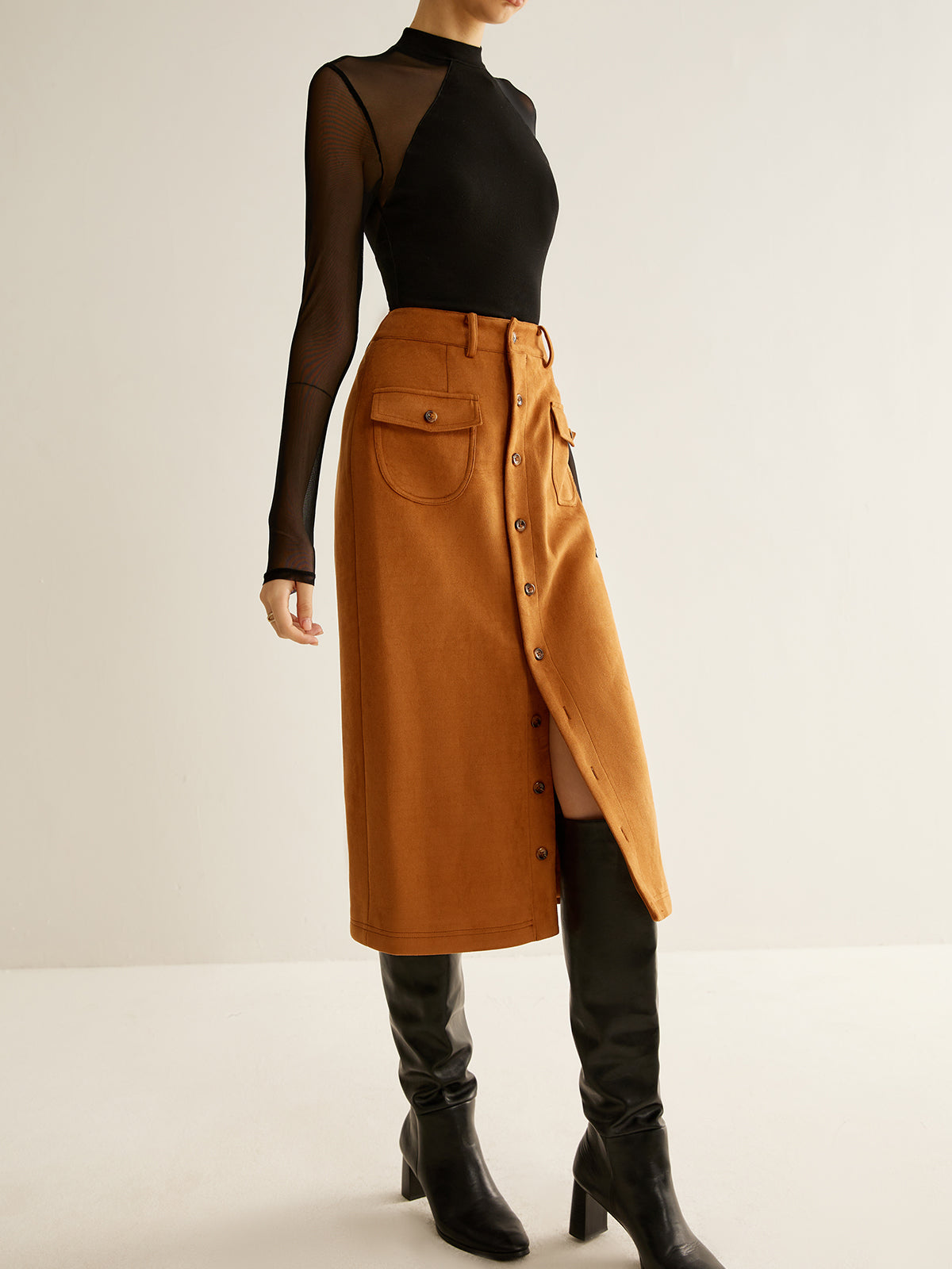 Button Suede Pockets Skirt