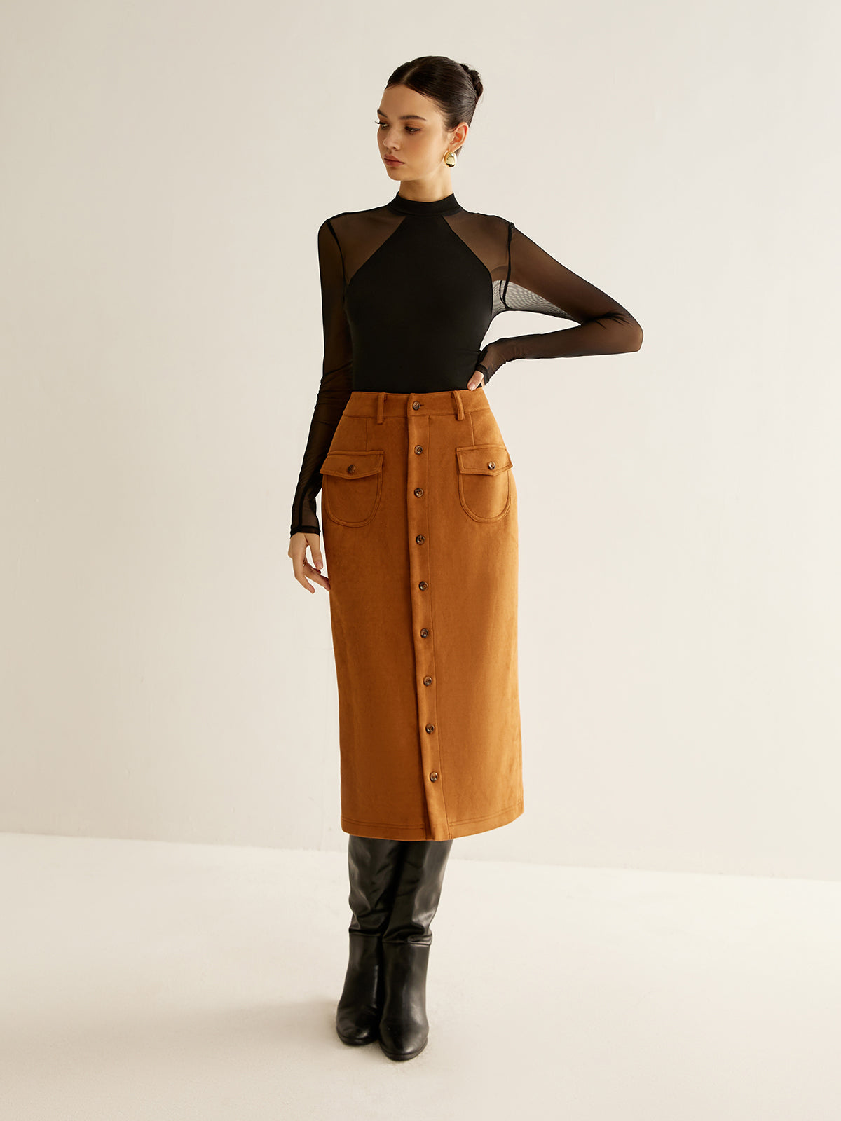 Button Suede Pockets Skirt