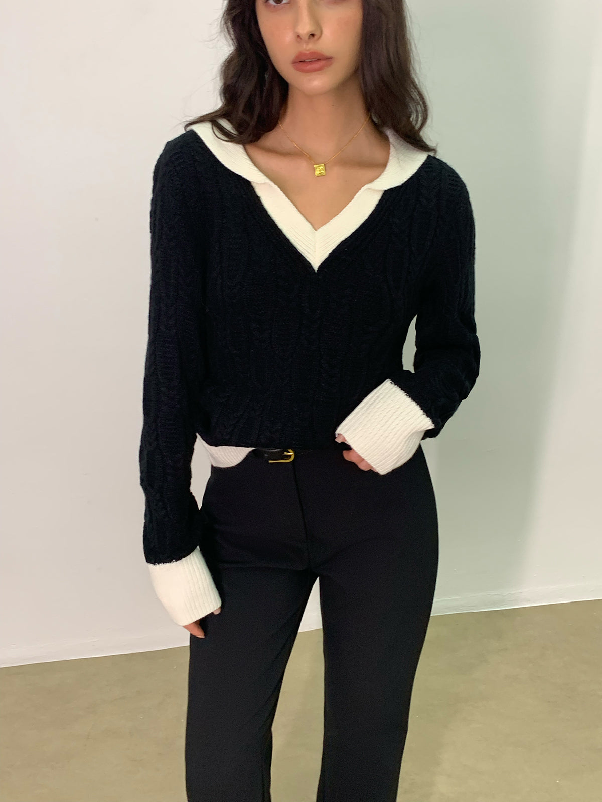 Color Block V-Neck Twist Sweater