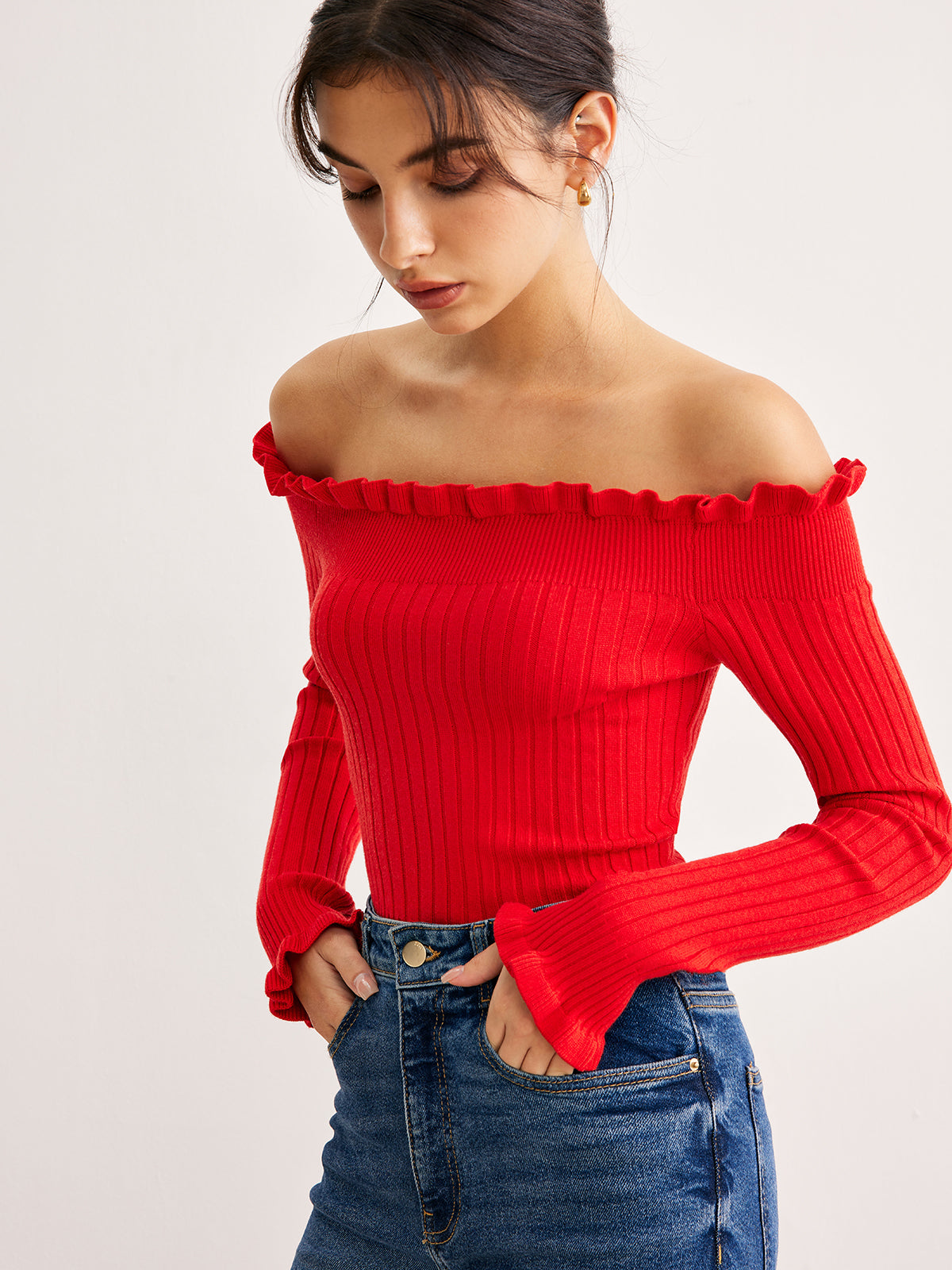 Cold-Shoulder Lettuce Trim Blouse