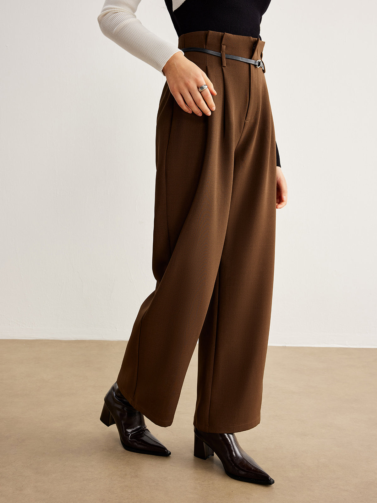 Slim-Belt Pleated Pants