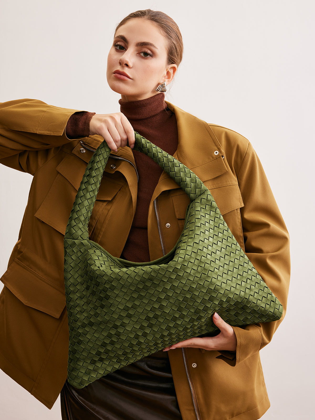 Large Capacity Suede Woven Bag