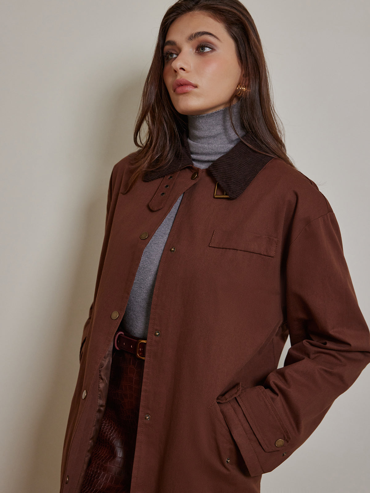 Contrast Collar Pleated Trench Coat